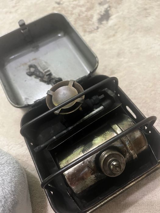 Примус вживаний у нормальному стані