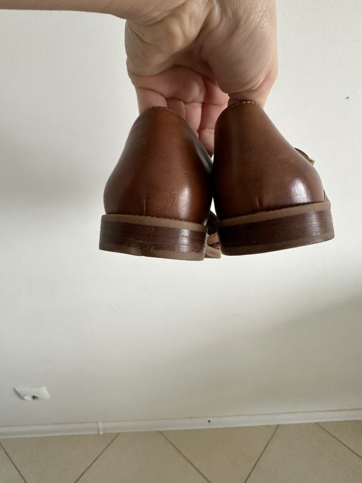 Сандалі  крутого бренду