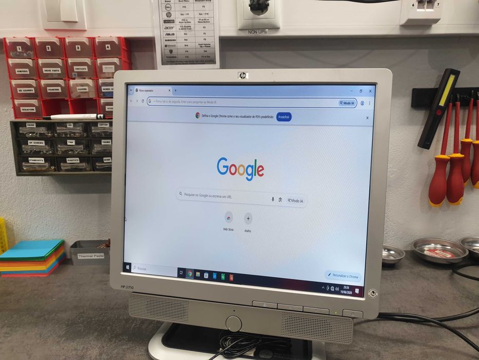 Monitor HP de 17 polegadas