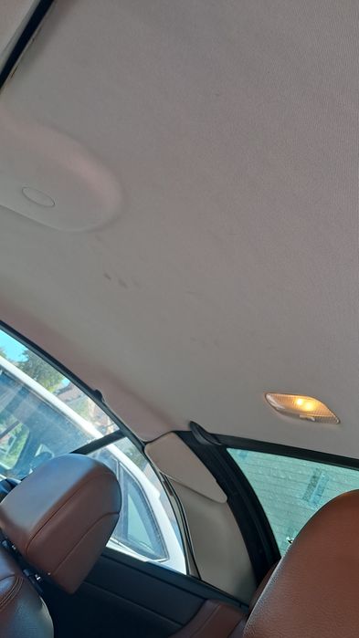 Samochód Peugeot
