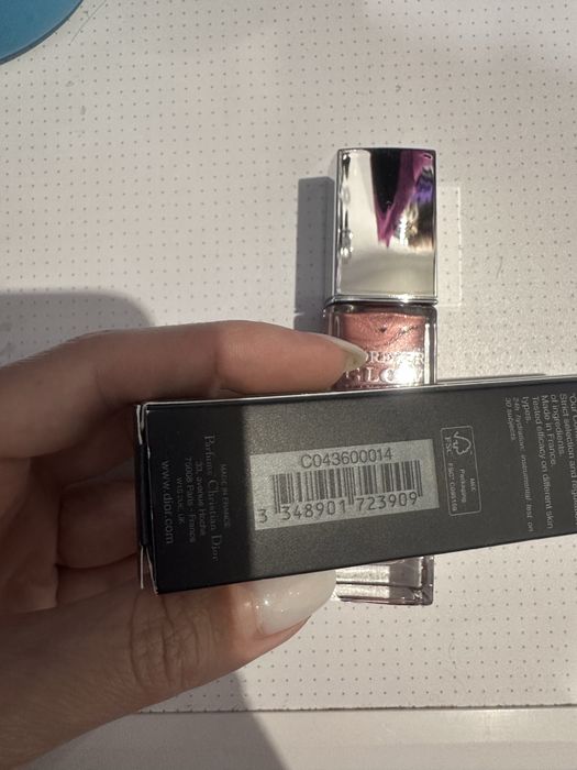 Рідкий хайлайтер DIOR Forever Glow Maximizer