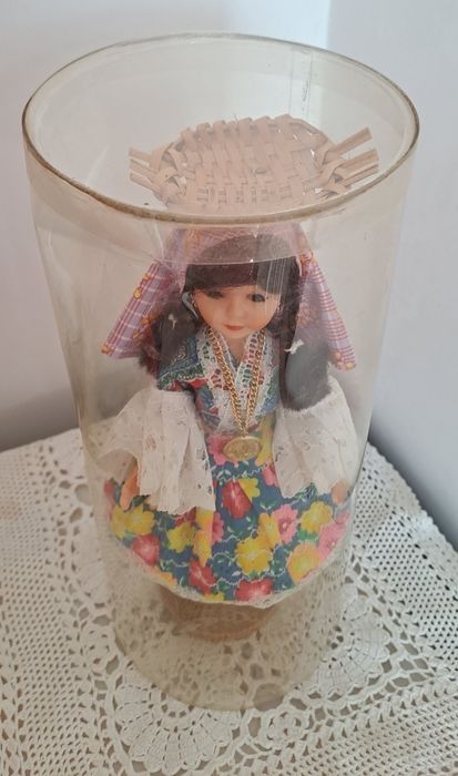 Boneca antiga Nazarena nova em caixa de origem