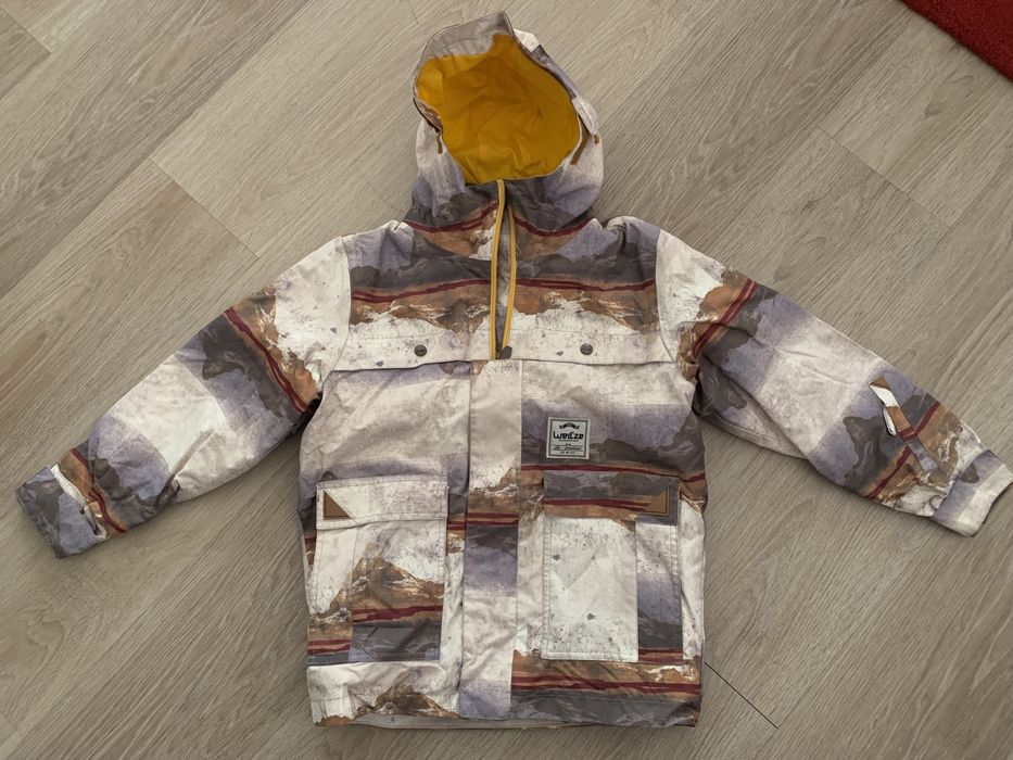 1 Conjunto de Ski e Snowboard para criança - 8 anos
