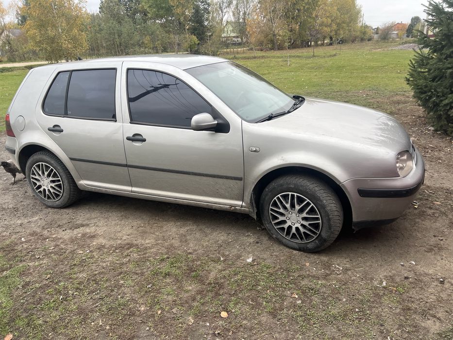 Golf 4( 1,4 benz)