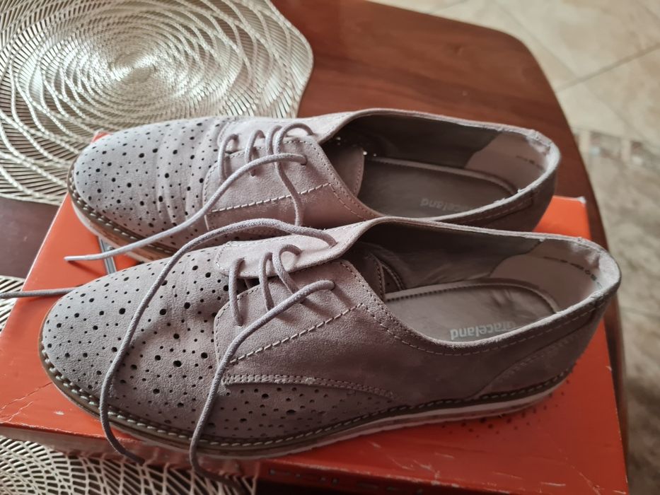 Buty rozmiar 39 skóra
