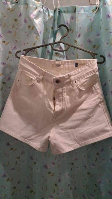 Шорти нові Colin's, Adidas