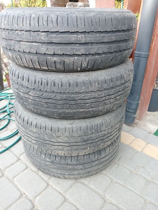 *Kamień budowlany 10t,opony 15 *