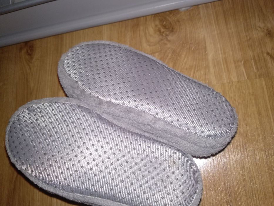 Kapcie dziecięce r 28/29