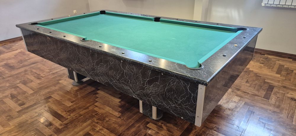 Stół bilardowy bilard tunelowy z wyposażeniem bile, lampa i kije