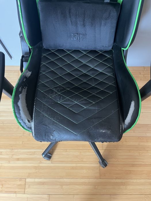 Fotel gamingowy razer