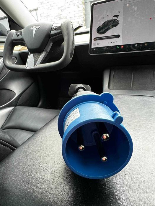 Штекер для зарядного пристрою Tesla Gen 2 (32А, 7.3 kWt)