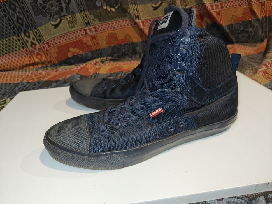 Чоловічі черевики Levis