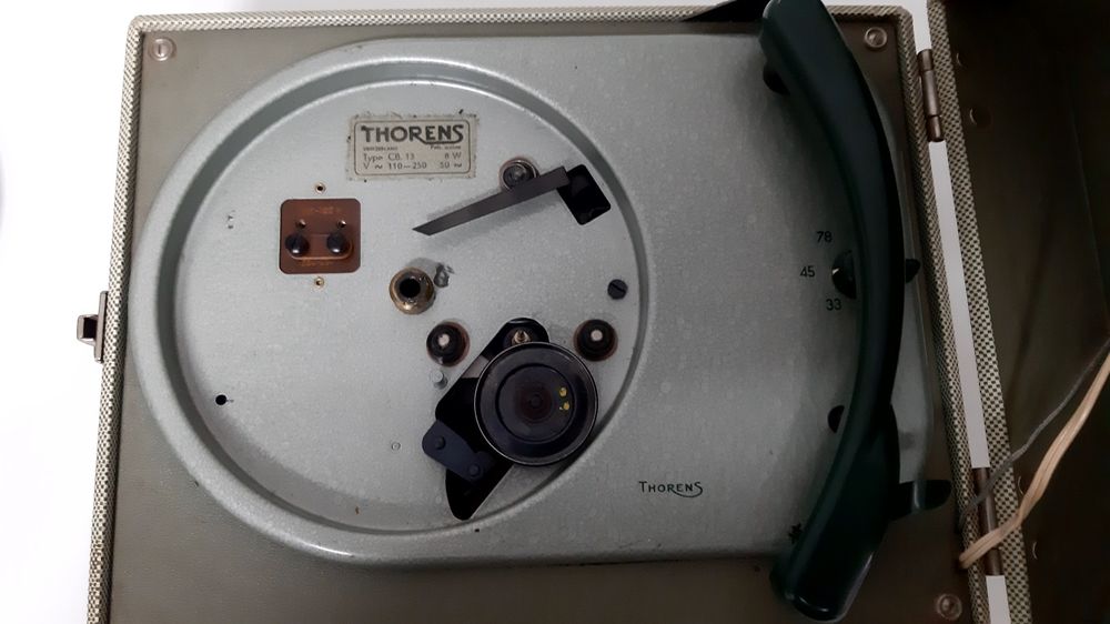 Gira discos  Thorens CB 13