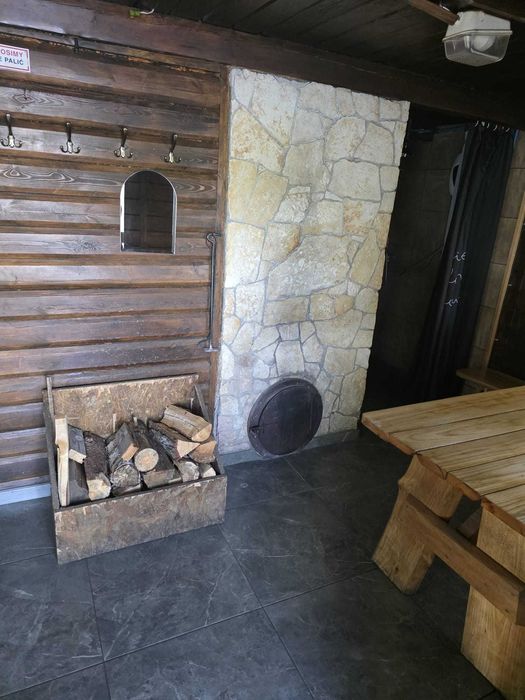Przytulny drewniany domek + SAUNA nad jeziorem