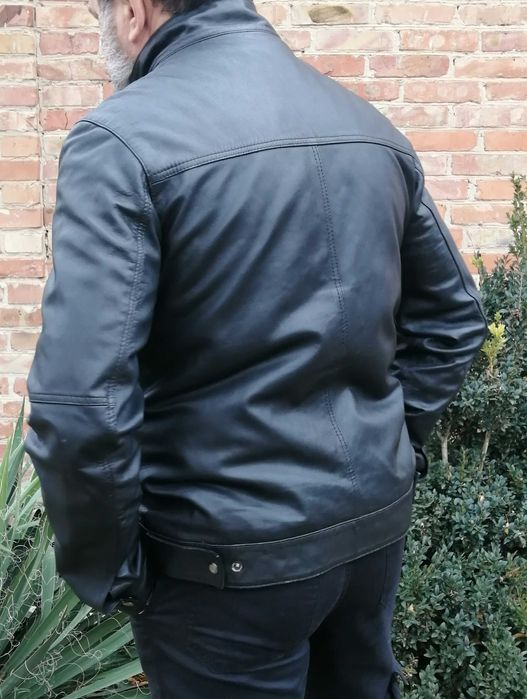 Onfire куртка XL шкіряна куртка кожаная спорт слімфіт демісезон