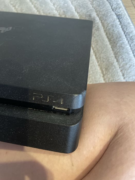 Ps 4 uzywane sprawne