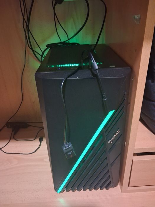 Computador fixo.445836665250140161