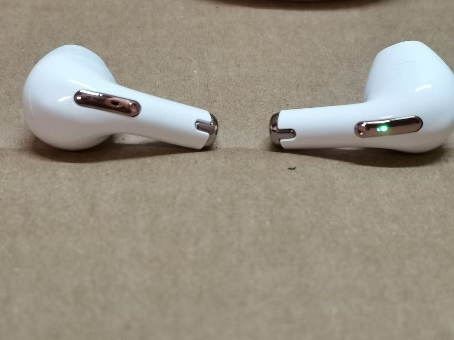 Słuchawki bezprzewodowe douszne J97