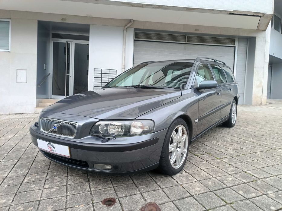 VOLVO V70 2.4 D5 163cv caixa manual Nacional