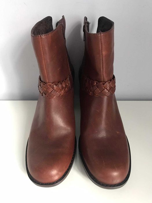 Полу сапоги Clarcs ботинки Р.41/42 ст.27см натур. кожа ботильйоны