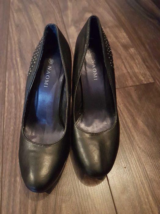 buty damskie na obcasie