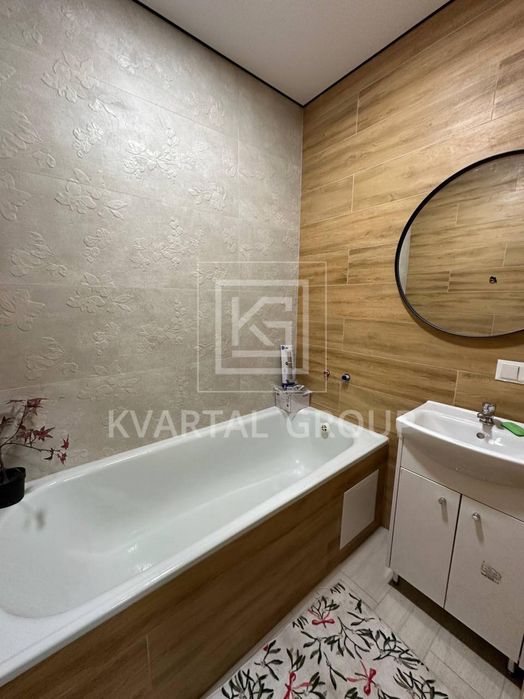 2-кімнатна з новим ремонтом — під програму єОселя (до 10 років)