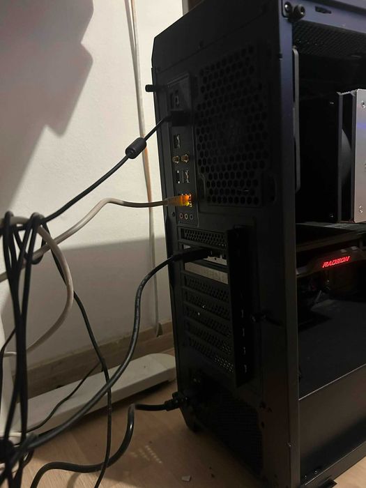 Sprzedam Komputer Gamingowy!