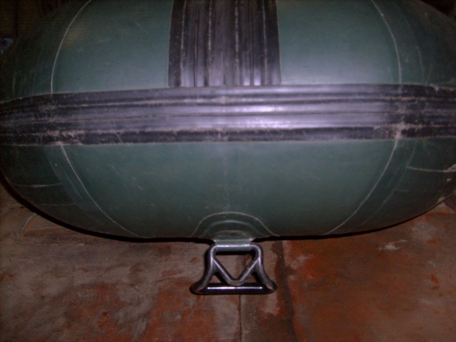 Надувная лодка Navigator LP 300