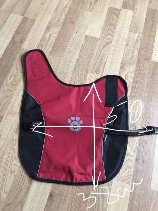 Попони  та жилети для собак