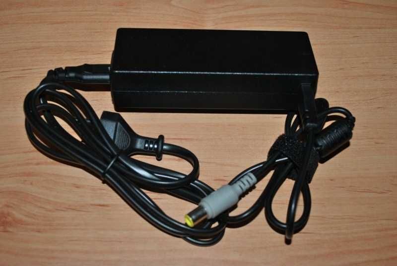 Carregador Lenovo T520 + Cabo