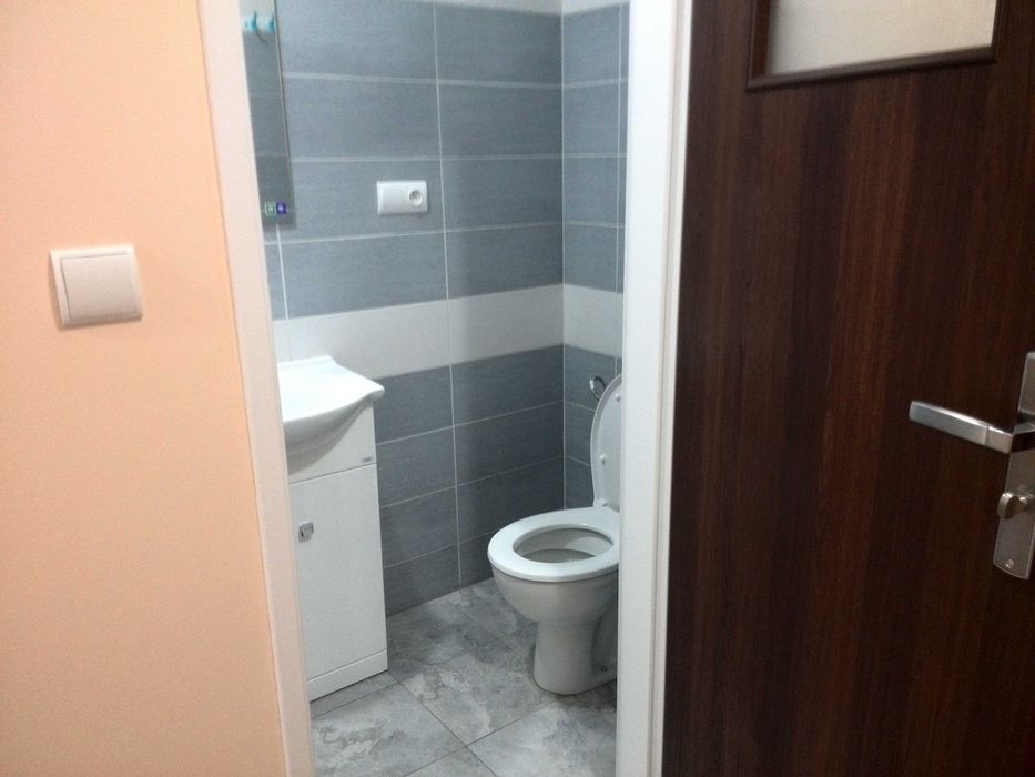 Kwatery pracownicze- pokoje z łazienkami, ozonowane, przystanek PKS