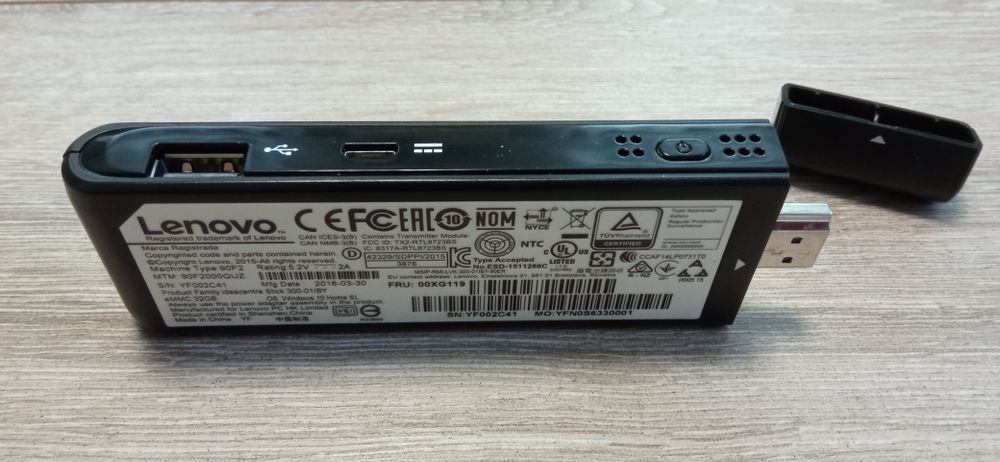 Компьютер Lenovo ideacentre Stick 300