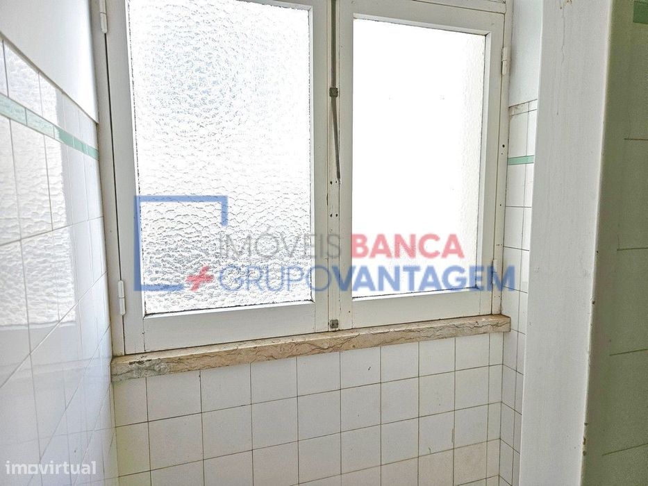 Apartamento T3, 80 m2 Barreiro l Bem Localizado