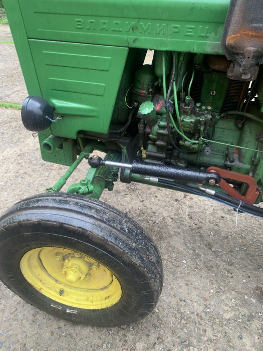 Продам трактор Т25