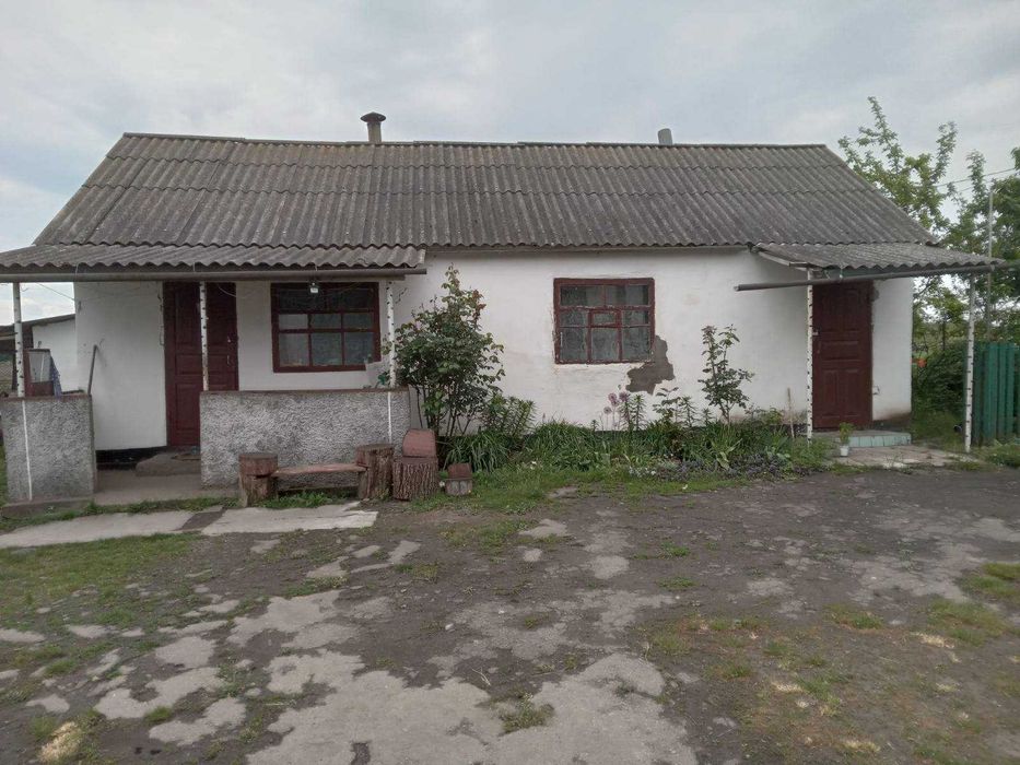 Комплекс будівель, площею 137,8 кв.м, Кіровоградська обл.