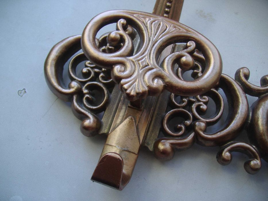 Вешалка антикварная СССР в коллекцию прихожую для декора (алюминий)