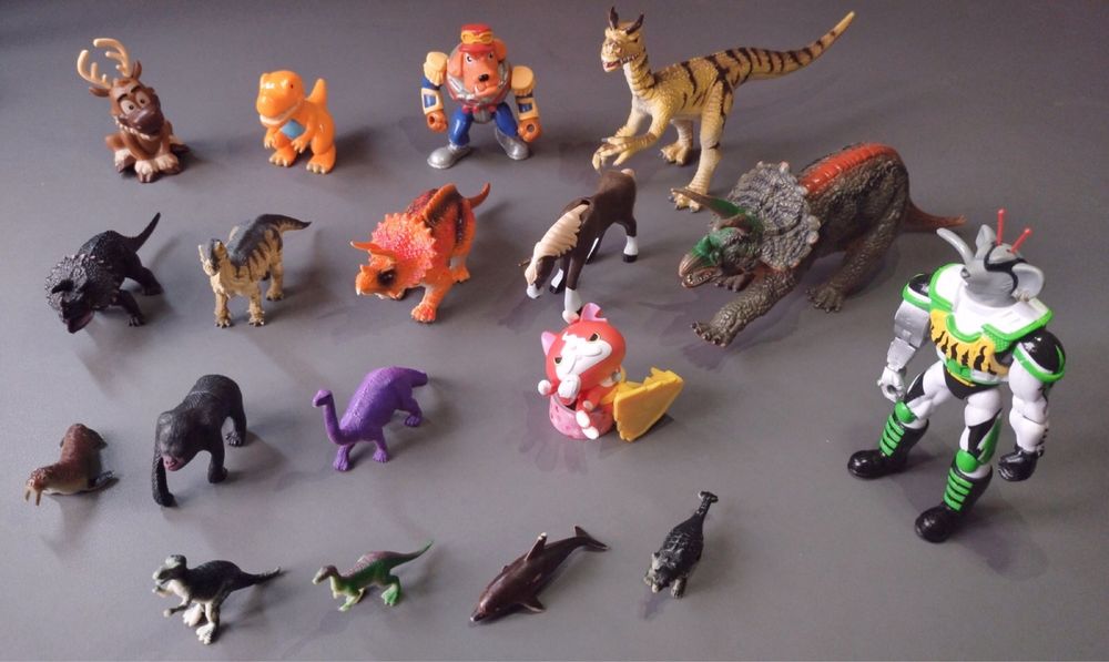 Динозавр Динозаври Роботи та тварини на вибiр.