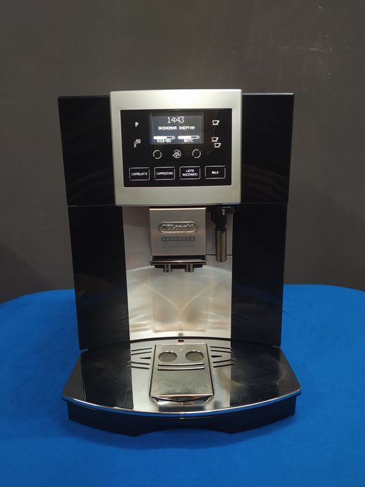 Кавоварка Delonghi perfecta touch 5600