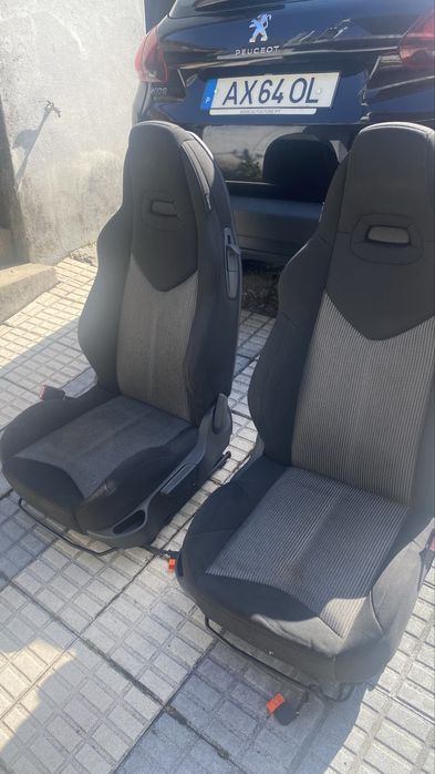Bancos + quartelas + forras peugeot 308 C.C.