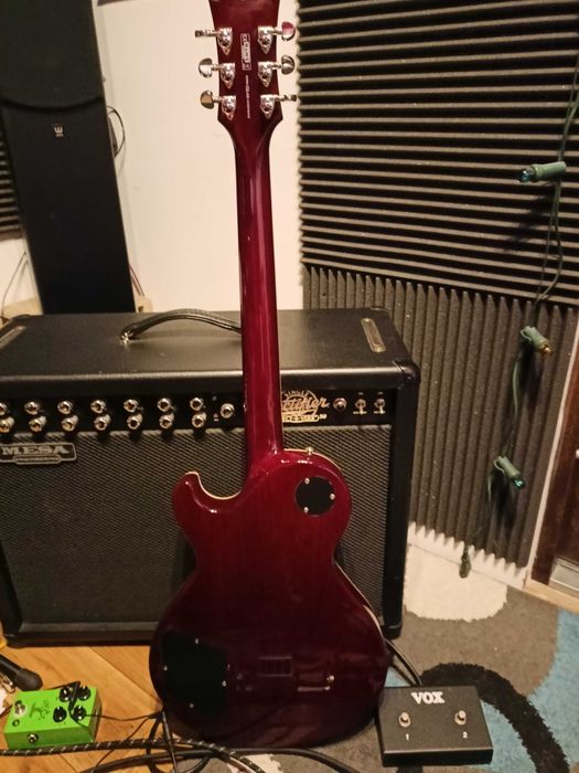 DEAN Thoroughbred Deluxe Flame Top Scary Cherry elektryczna (zamiana)