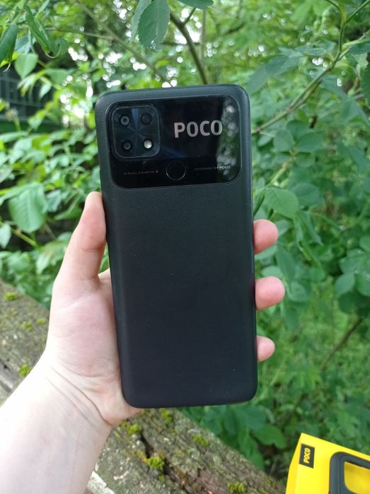 СРОЧНО продам телефон Poco c40