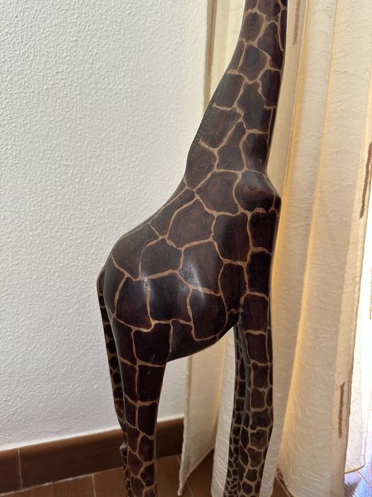 Girafa de madeira