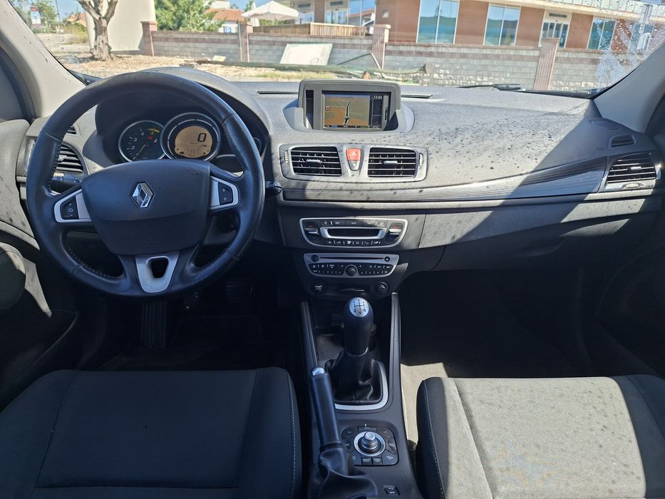Renault Megane sport tourer 1.5 dci 240 00 km,2011 Estado  Impecável