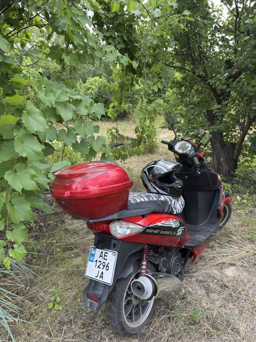 Продам скутер б/у в хорошем состоянии Spark SP150S-17B