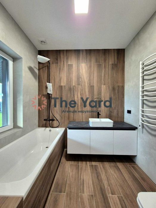 Продаж Будинку 135 кв.м. ділянка 6 сот. Підгірці КМ Сімейний Маєток