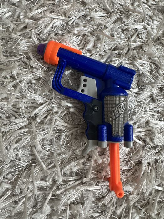 Іграшковий пістолет Nerf
