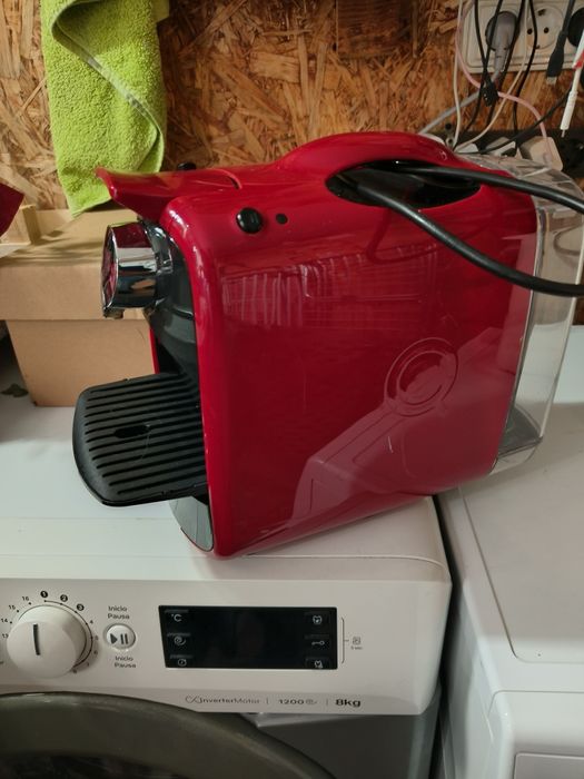 Máquina café Delta Q 900w ideal autocaravana