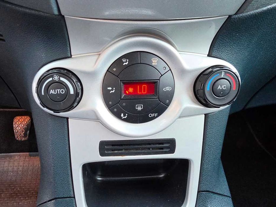 Ford Fiesta 1.4Tdci 70Cv 07/2010