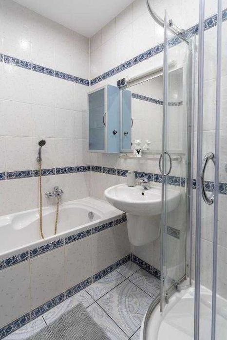 Жилье Дешево Посуточно и Долгосрочно в Киеве. Метро Лукьяновская