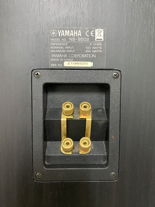 Акустика колонки Yamaha NS-9502